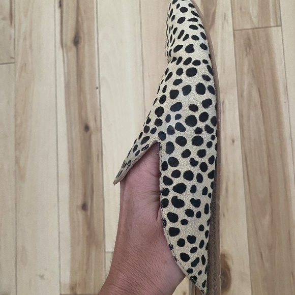 Dolce Vita Animal Print Flats - Picture 2 of 3